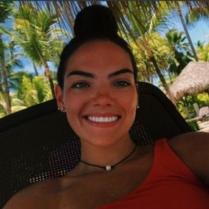 Meet your Posher, Deirdre